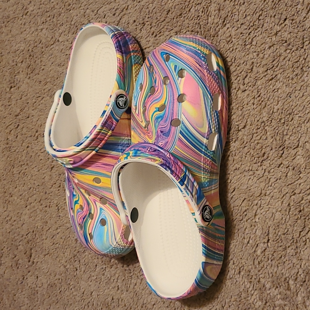 Crocs